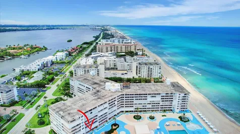 3546 S Ocean Boulevard South Palm Beach FL 33480
