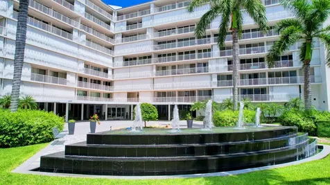 3546 S Ocean Boulevard South Palm Beach FL 33480