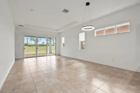 9189 Sw Pepoli Way Port Saint Lucie FL 34987