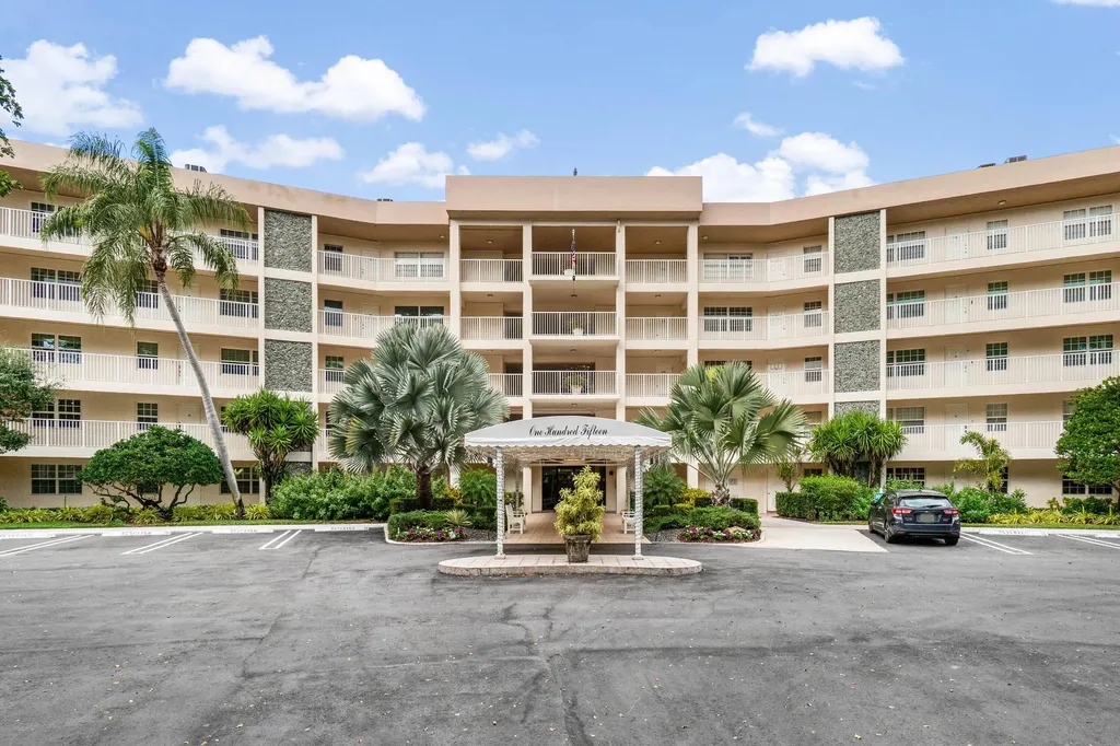 3505 Oaks Way Pompano Beach FL 33069