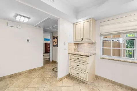 3505 Oaks Way Pompano Beach FL 33069