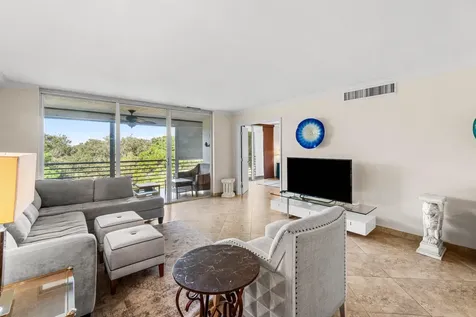 3505 Oaks Way Pompano Beach FL 33069