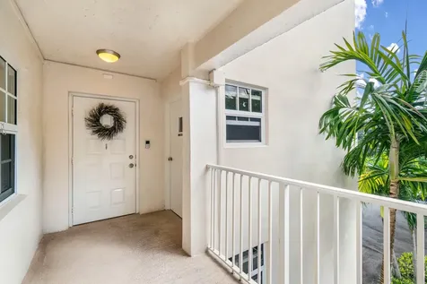 3505 Oaks Way Pompano Beach FL 33069