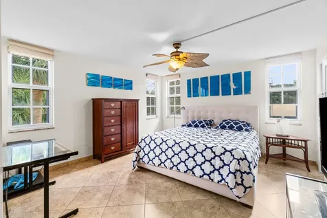 3505 Oaks Way Pompano Beach FL 33069