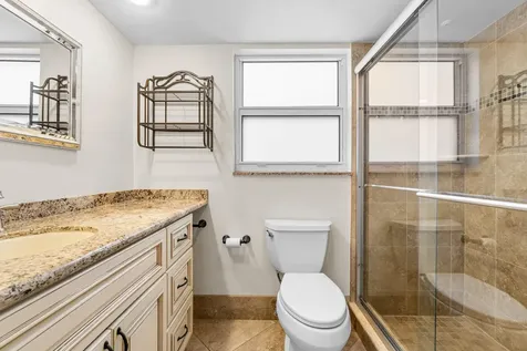 3505 Oaks Way Pompano Beach FL 33069
