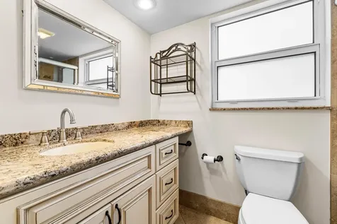 3505 Oaks Way Pompano Beach FL 33069