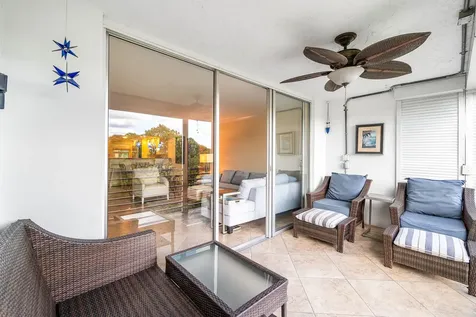 3505 Oaks Way Pompano Beach FL 33069