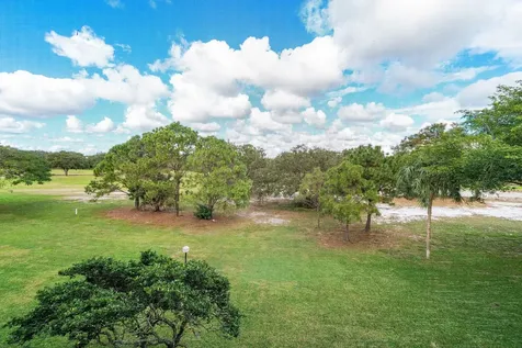 3505 Oaks Way Pompano Beach FL 33069