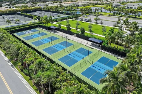 9124 Coral Isles Circle Palm Beach Gardens FL 33412