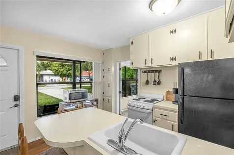 1370 4th Court Vero Beach FL 32960