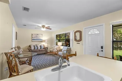1370 4th Court Vero Beach FL 32960