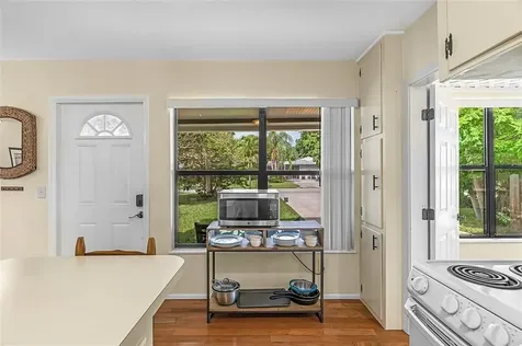 1370 4th Court Vero Beach FL 32960