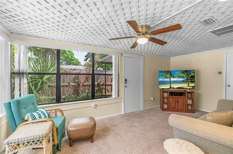 1370 4th Court Vero Beach FL 32960