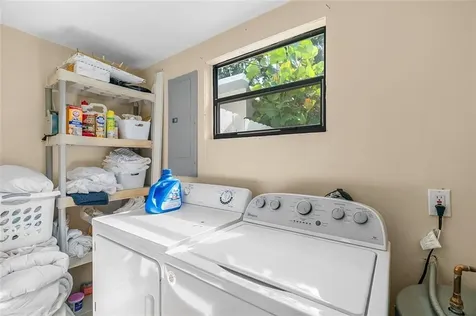 1370 4th Court Vero Beach FL 32960