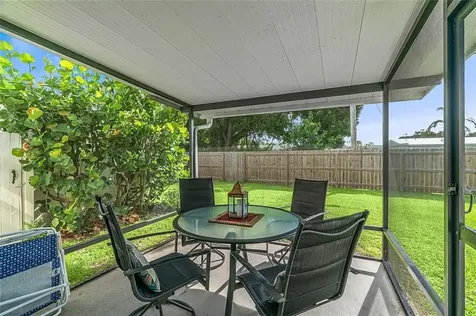 1370 4th Court Vero Beach FL 32960