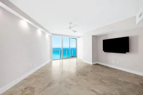 3101 S Ocean Drive Hollywood FL 33019