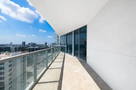 3101 S Ocean Drive Hollywood FL 33019