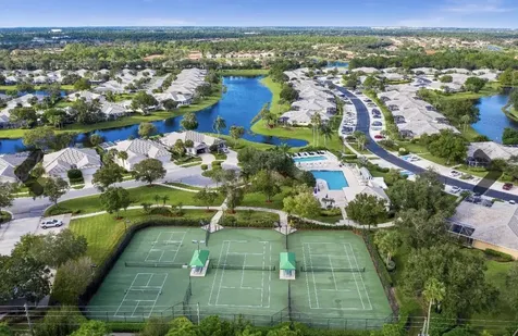 1553 Nw Amherst Drive Saint Lucie West FL 34986