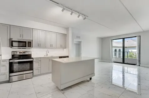 250 W Hidden Valley Boulevard Boca Raton FL 33487