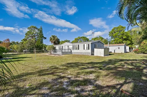 7990 129th Place Sebastian FL 32958