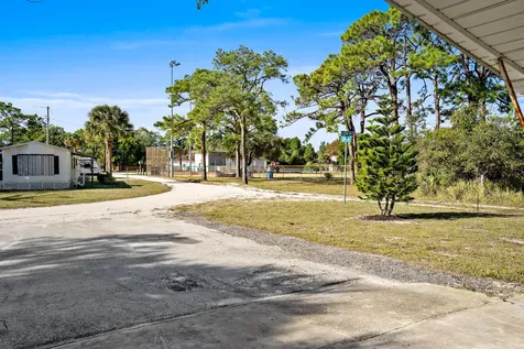 7990 129th Place Sebastian FL 32958