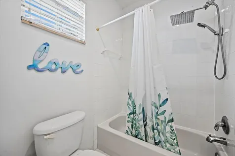 647 Castle Drive Palm Beach Gardens FL 33410