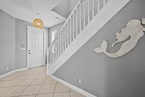 647 Castle Drive Palm Beach Gardens FL 33410