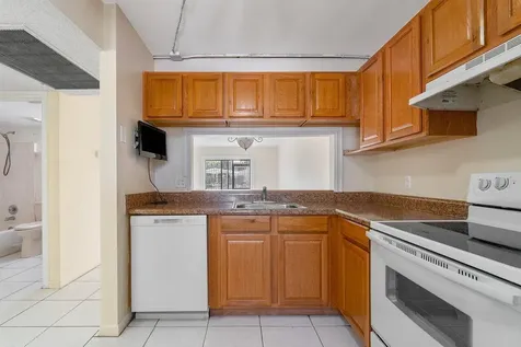 6736 Palmetto Circle Boca Raton FL 33433