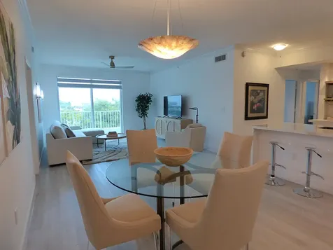 802 W Windward Way Lantana FL 33462