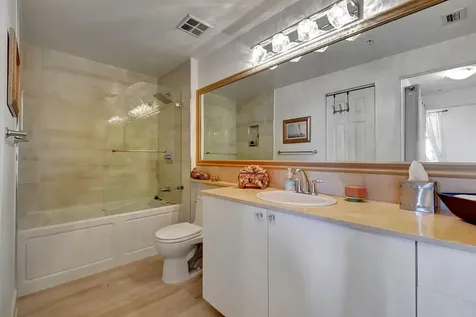 802 W Windward Way Lantana FL 33462