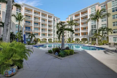 802 W Windward Way Lantana FL 33462