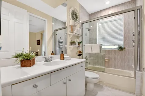 10305 Avenida Del Rio Delray Beach FL 33446