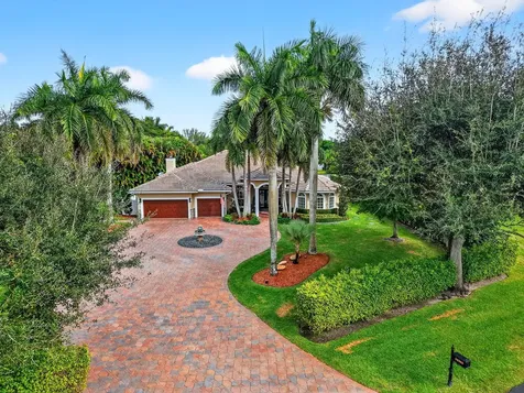 10305 Avenida Del Rio Delray Beach FL 33446