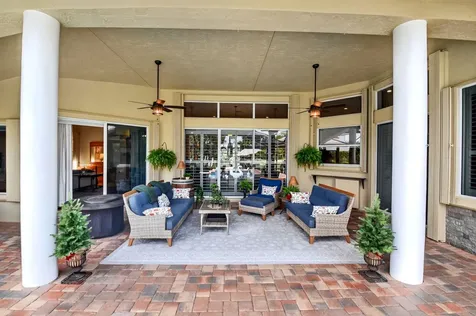 10305 Avenida Del Rio Delray Beach FL 33446