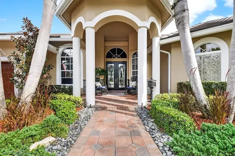 10305 Avenida Del Rio Delray Beach FL 33446