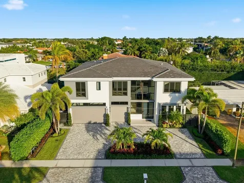 1050 Ne 3rd Avenue Boca Raton FL 33432