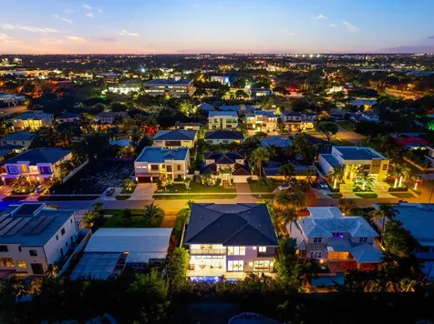1050 Ne 3rd Avenue Boca Raton FL 33432
