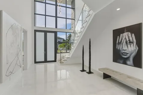 1050 Ne 3rd Avenue Boca Raton FL 33432