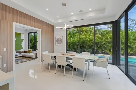 1050 Ne 3rd Avenue Boca Raton FL 33432