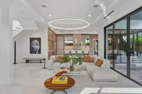 1050 Ne 3rd Avenue Boca Raton FL 33432
