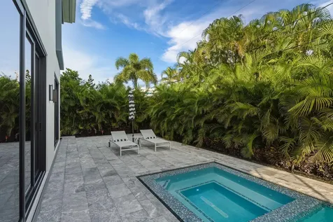 1050 Ne 3rd Avenue Boca Raton FL 33432