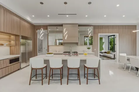 1050 Ne 3rd Avenue Boca Raton FL 33432