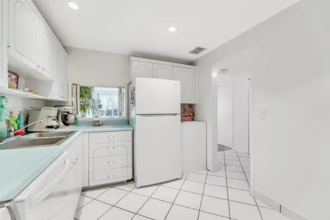 3475 S Ocean Boulevard Palm Beach FL 33480