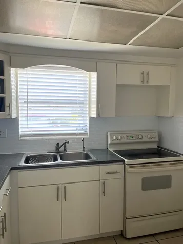 2926 Ashley Drive West Palm Beach FL 33415