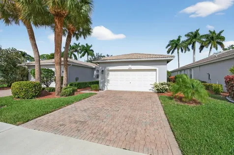 10672 Royal Caribbean Circle Boynton Beach FL 33437