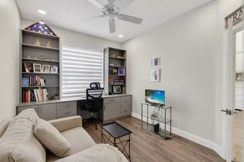 10672 Royal Caribbean Circle Boynton Beach FL 33437