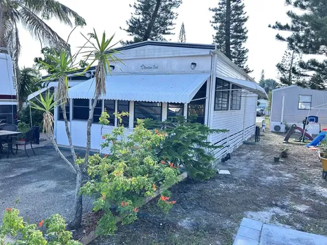 875 Ne 48th Street Deerfield Beach FL 33064