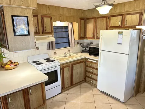 875 Ne 48th Street Deerfield Beach FL 33064