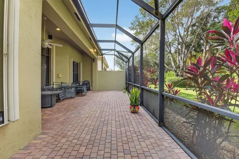 9822 Isles Cay Drive Delray Beach FL 33446