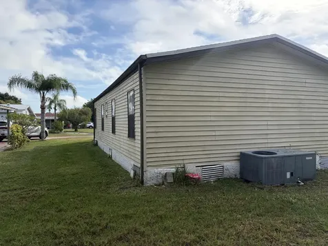 202 Travis Cay Place Fort Pierce FL 34982